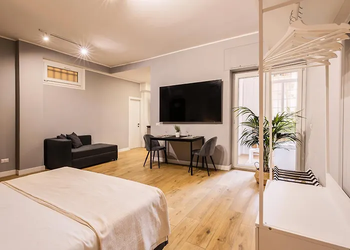 Titina 4*